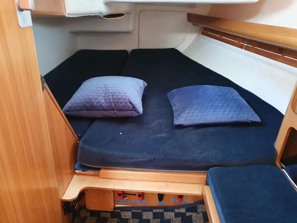 Hotel Voilier Calypso La Rochelle  Zewnętrze zdjęcie